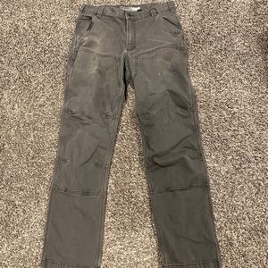 Men’s Carhartt Work Pants (33x34)